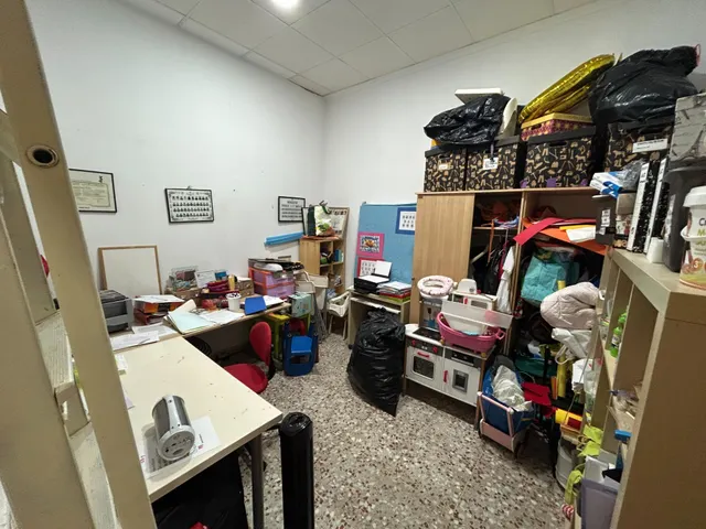 Local comercial en venta de 200 m2 – antigua guardería con múltiples posibilidades — 14