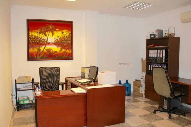 Dos locales comerciales en el centro de Benidorm — 6