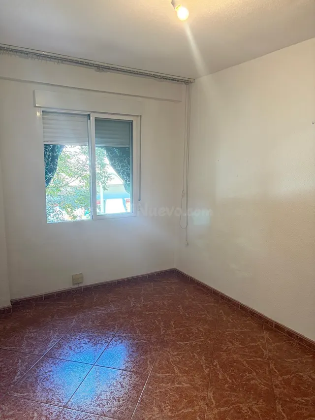 PISO EN LEVANTE!! — 10
