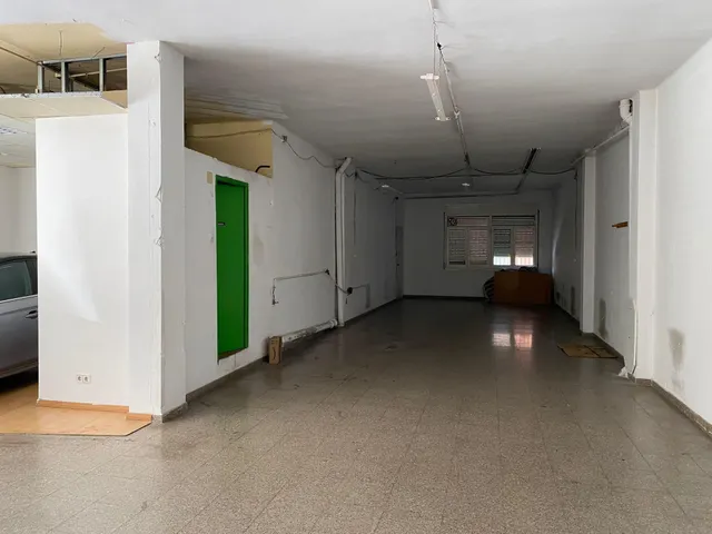 Casa unifamiliar en planta única con amplios espacios y gran terraza — 39