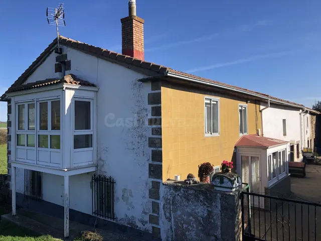 Casa de pueblo en Venta en Requejo (Enmedio) Cantabria