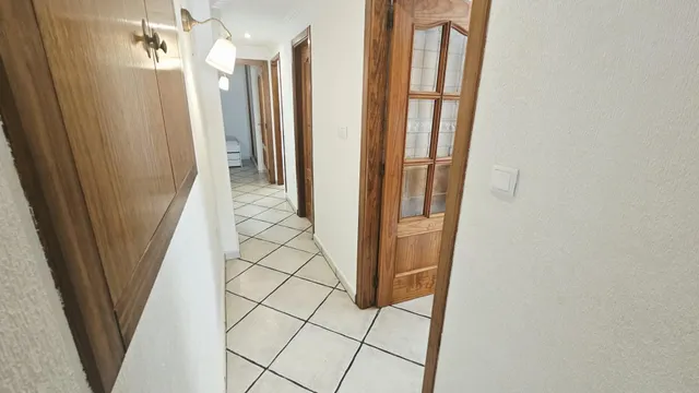 Amplio piso en el centro y a dos minutos de la playa de Guardamar del Segura, Alicante, Costa Blanca — 27