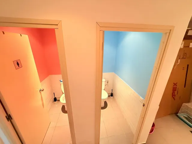 Local Comercial en venta frente al Parc de la Ciutadella. — 16