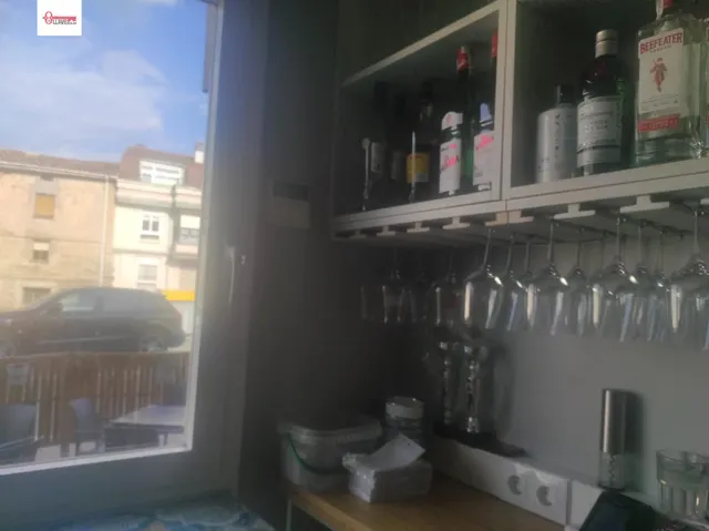 En Villatoro. Se vende restaurante en pleno funcionamiento — 9
