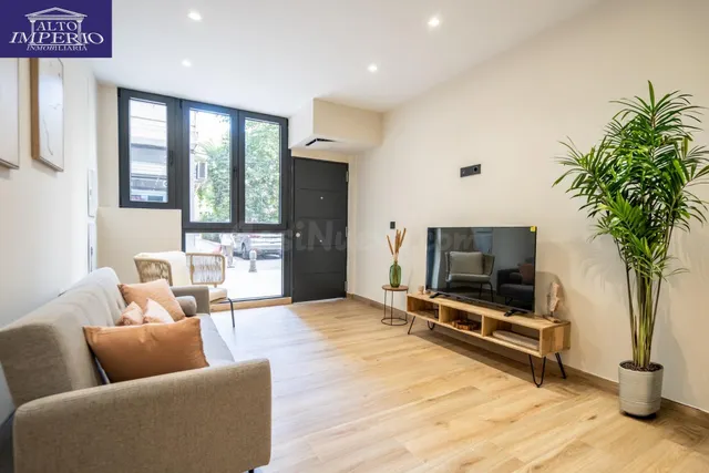 Amplia vivienda junto METRO Recogidas a estrenar! — 3