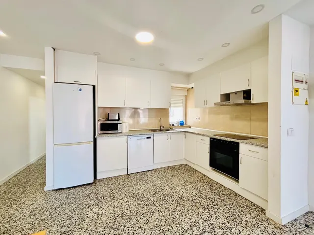 Oferta especial hasta final de año. Vivienda frente centro médico de Beniopa. carrer 1 de Maig — 7