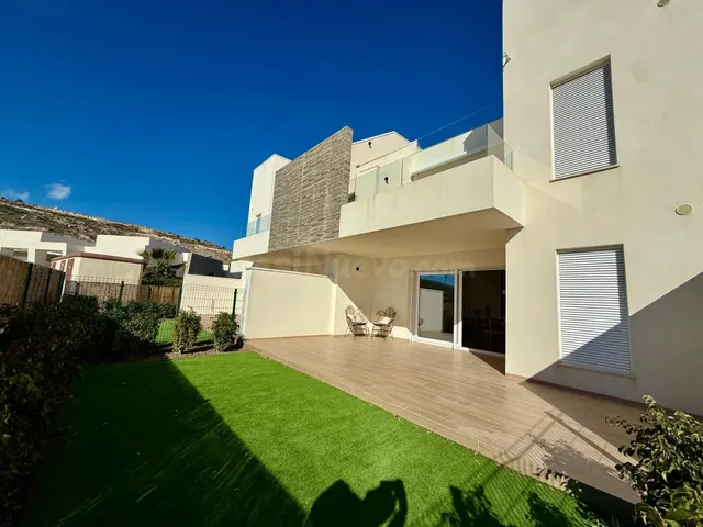 Exclusiva vivienda de diseño en Algorfa – Moderna, elegante  - foto 2