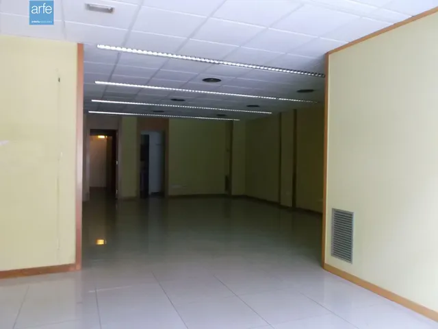 EDIFICIO EN VENTA EN MANRESA — 3