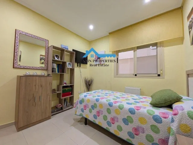 Amplio apartamento con gran terraza y piscina en Alfaz del Pi — 13
