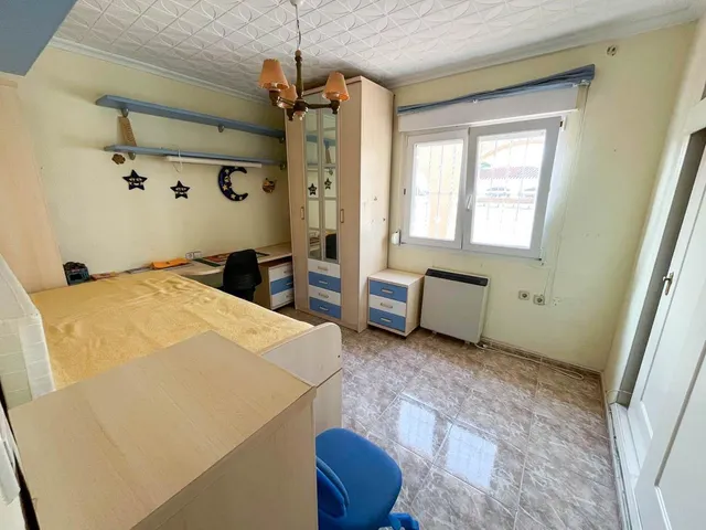 Chalet con piscina y amplias estancias en El Chaparral — 48