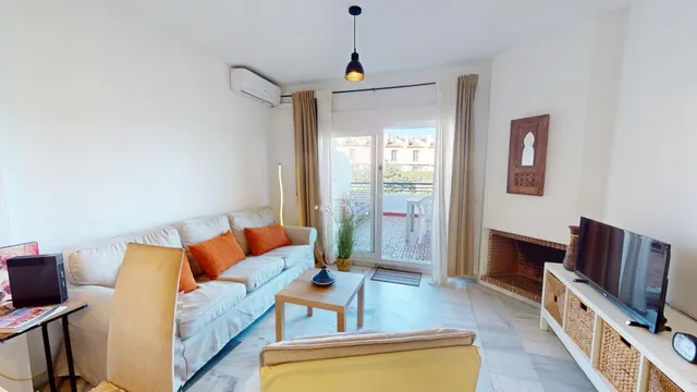 Alquiler de temporada zona Castillo de Fuengirola – A 100 metros de la playa y con vistas al mar — 15