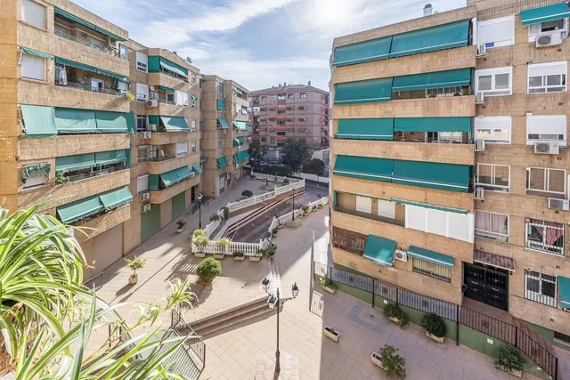 PISO EN CARRETERA DE MALAGA — 30