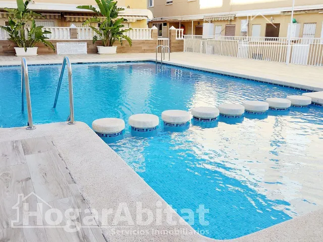 ¡LA GRAN PLAYA! ADOSADO EN RESIDENCIAL, LUMINOSO CON GARAJE, - foto 5