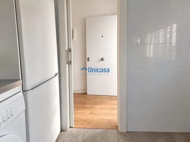 CHALET INDEPENDIENTE · 2 VIVIENDAS · PARCELA DE 422 M2 — 41