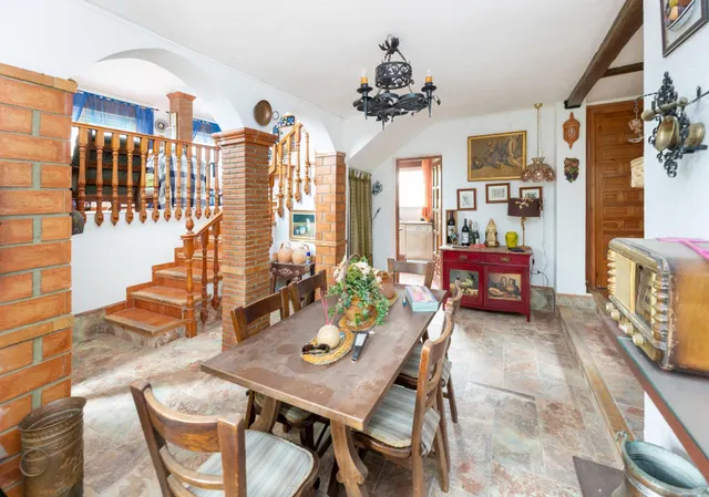 Chalet con gran parcela en Cogollos — 17