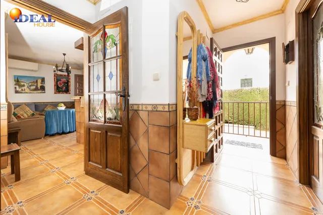 VIVIENDA PAREADA EN MONTELUZ — 18