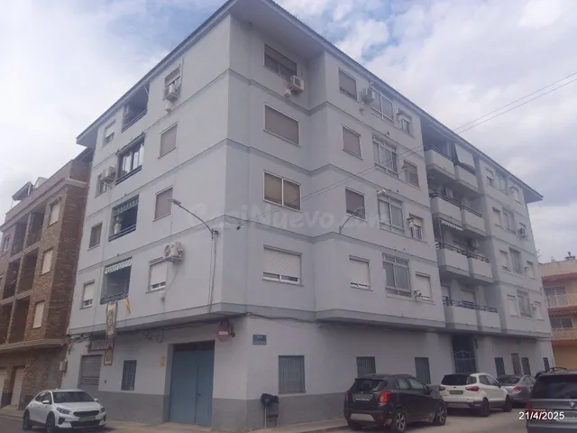 VENTA DE PISO EN RIBA-ROJA DE TURIA ( VALENCIA ) — 2