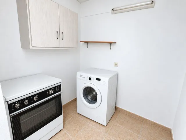 Excepcional Casa con Porche y Patio en Zona Alameda! — 13