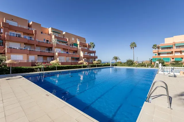 Piso en Jardines del Mar, Salobreña. — 32
