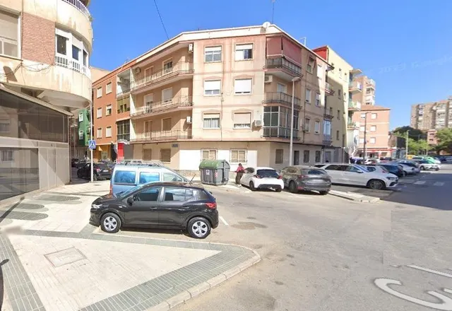 LOCAL COMERCIAL en Cartagena — 2
