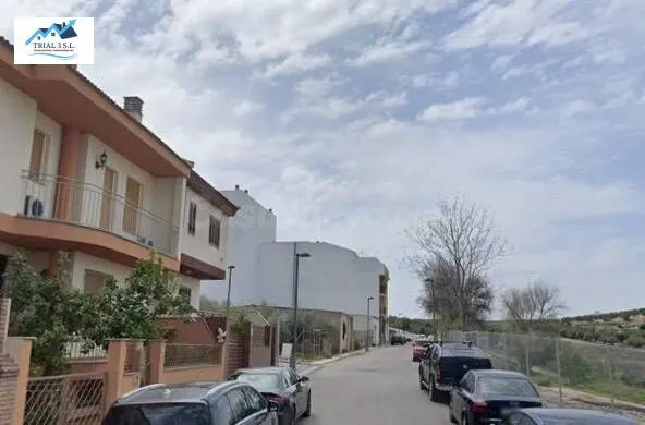 Venta casa en Torredelcampo (Jaén) — 2