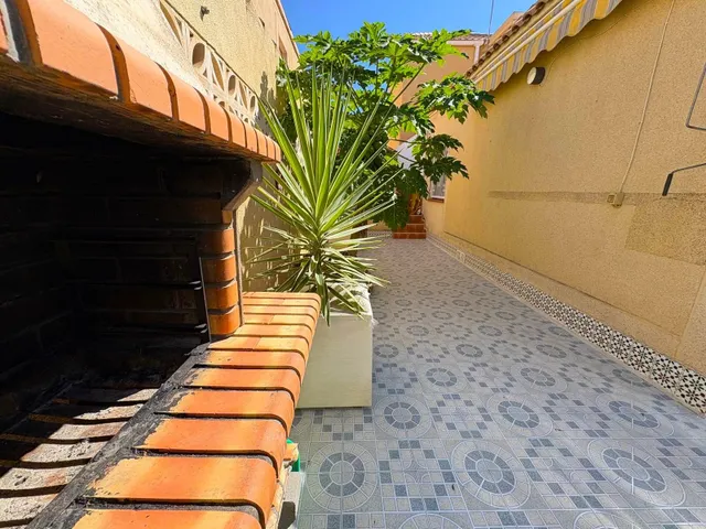 ESTUPENDA CASA REFORMADA CON LICENCIA TURÍSTICA EN JARDÍN DEL MAR III, TORREVIEJA ☀️ — 34