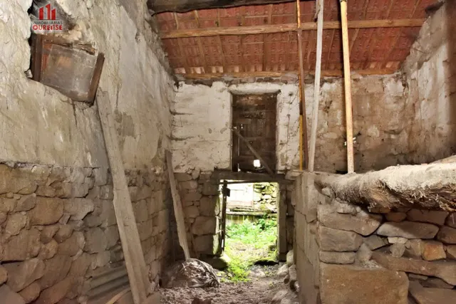 CASA PARA REAHABILITAR EN LA ZONA DE REQUEIXO DE CANDEDO — 6