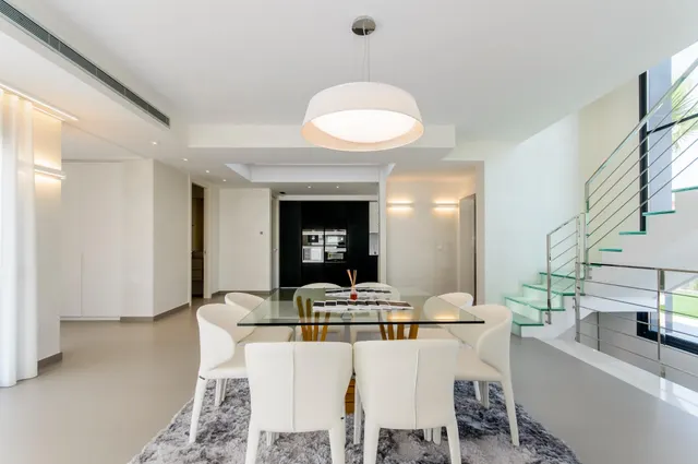 VILLA CON PISCINA PRIVADA — 26