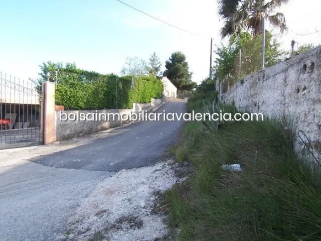Terreno rural 8000m² en venta - La Raiosa — 25