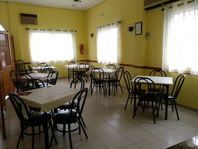 BAR RESTAURANTE ZONA POLIGONO TORAL DE LOS VADOS — 8