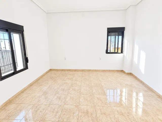 CASA DE PUEBLO CON ENCANTO, REFORMADA Y CON POSIBILIDAD DE CREAR UNA SEGUNDA VIVIENDA – GILET — 10