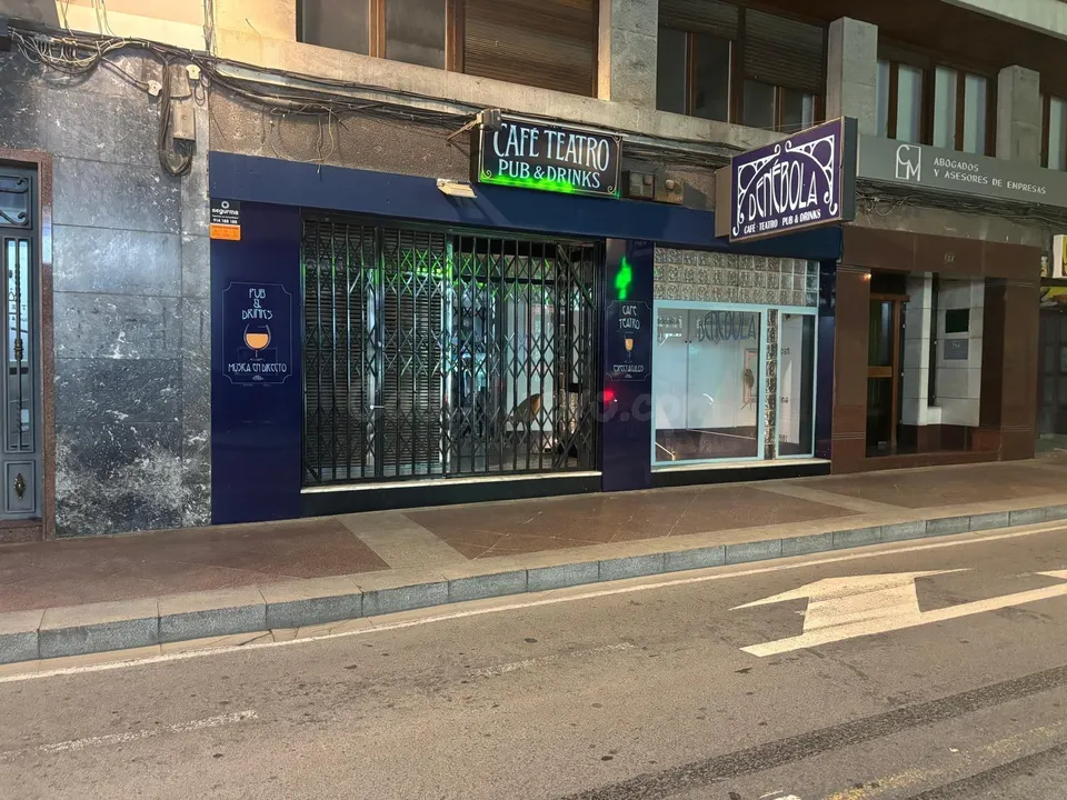 Local comercial 240m² en venta - Centro