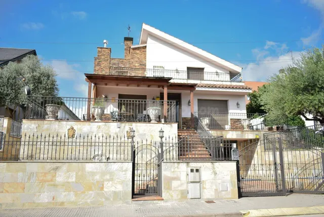 Casa en el centro de Lliçà de Vall - foto 2