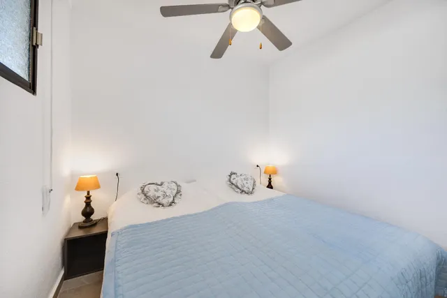 Vistas al mar! piso de 2 dormitorios en Torrevieja , totalmente reformado — 32