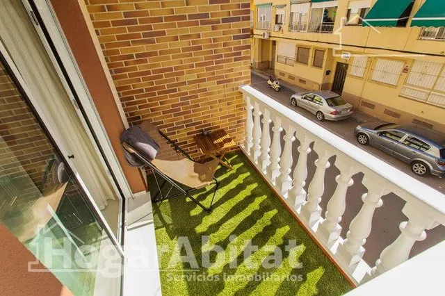 ¡CERCA DE LA PLAYA! PRECIOSO, REFORMADO CON PISCINA, TERRAZA Y GARAJE — 8
