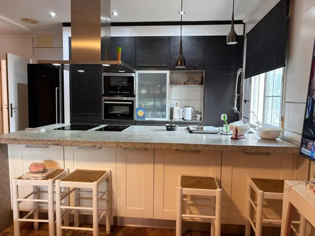 BONITO CHALET PARA VIVIR — 7