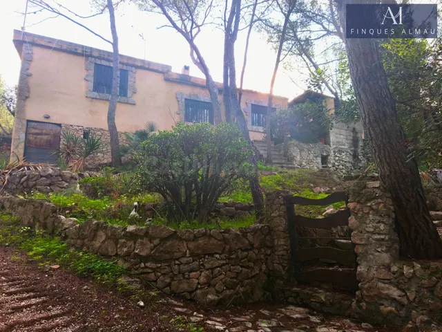 Encantadora Casa en Vilanova i la Geltrú. - foto 2