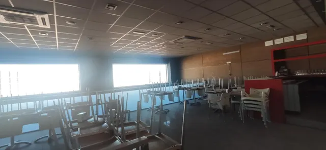 Bar Retaurante en venta en el Polígono de Tosses 21 — 12