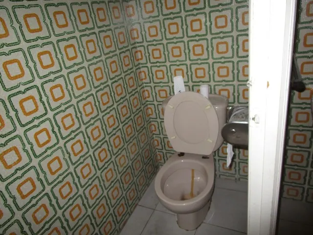 Urbis te ofrece un local en alquiler en zona Chinchibarra, Salamanca. — 6