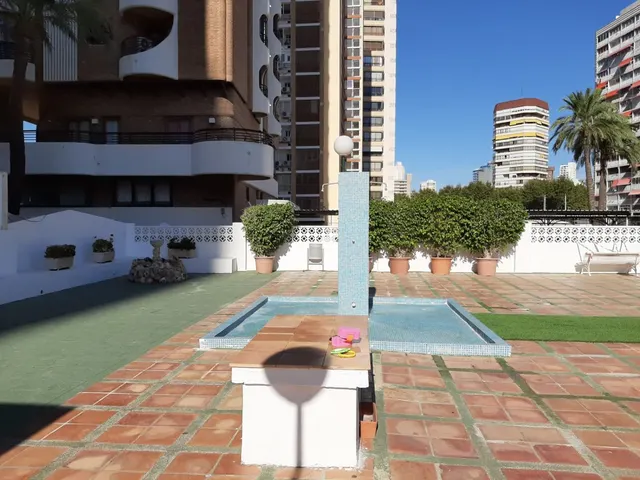 Primera linea, edificio Los Gemelos, reformado. www.inmobiliarialesdunes.com — 22
