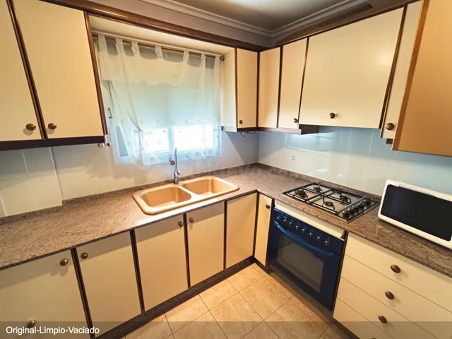 Vivienda económica de 3 dormitorios con balcón y orientación - foto 4