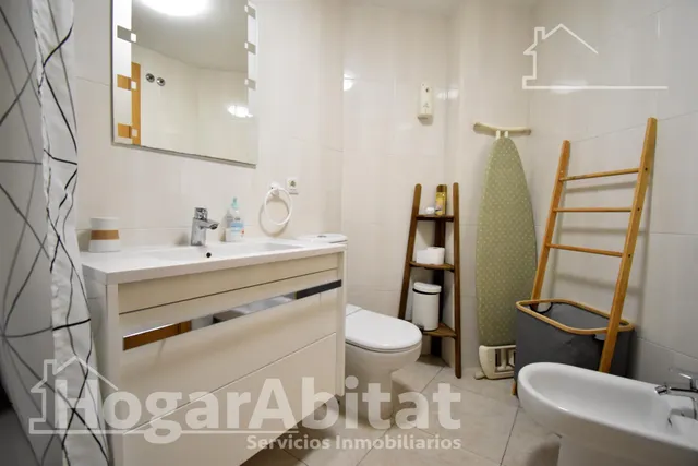 ¡OPORTUNIDAD! SEMINUEVO Y ACOGEDOR CON ASCENSOR Y TERRAZA — 20