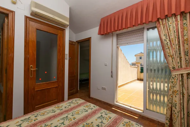 Casa 2 habitaciones 80m² en venta - La Zenia — 34