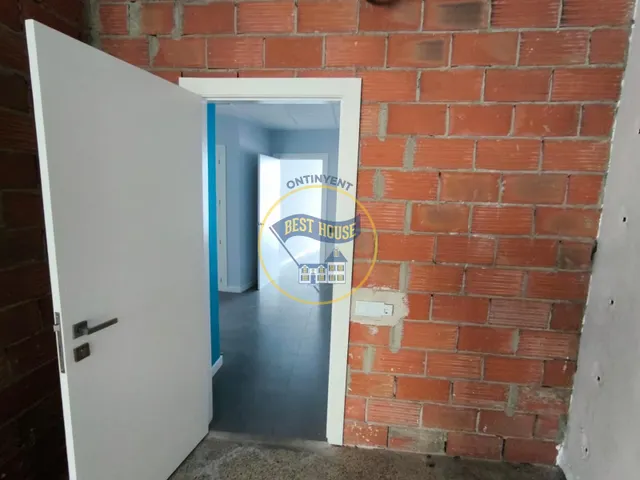 AMPLIO LOCAL COMERCIAL EN ONTINYENT — 13