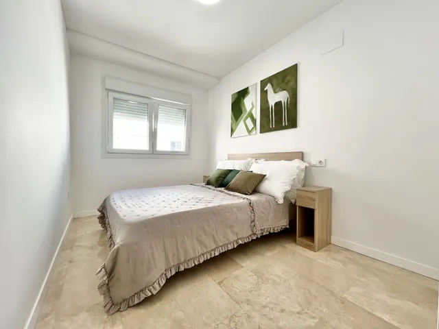 Planta baja 1 habitación 84m² en venta - Altozano — 37