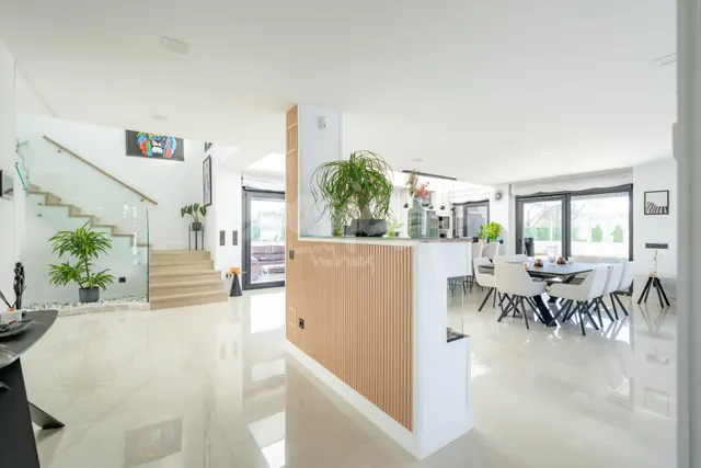 Chalet de lujo en venta en Colmenarejo con piscina climatizada — 7