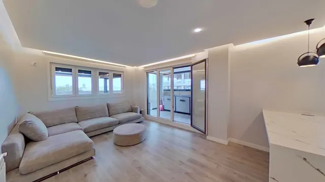 ¡SE ALQUILA!! Impresionante vivienda de tres habitaciones con terraza de 50m2 en la zona de La Garena. — 6