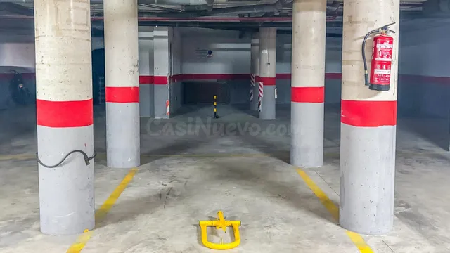 Parking 28m² en alquiler - Deposito de agua
