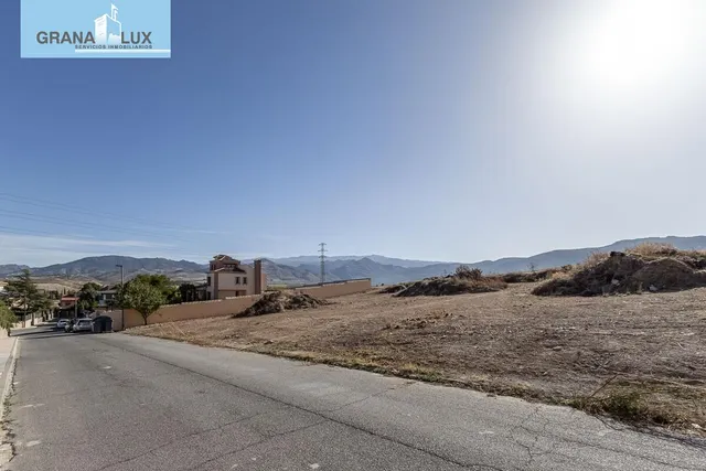 2 solares de 780m2 cada uno. Precio de cada solar 99.000€. — 2