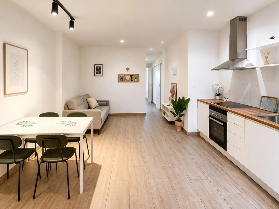 Ref-08703  Salico presenta Bajo reformado y amueblado con terraza en Parque Oeste – Castellón